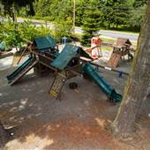 Riverside Resort (Playground)