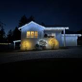 Laura Behan Residence - Christmas