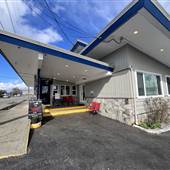 Comox Valley Inn & Suites