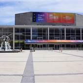 Queen Elizabeth Theatre