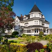 Pendray Inn & Tea House