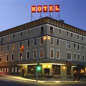 HUME HOTEL