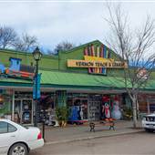 TEACH & LEARN TOY STORE