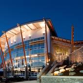 Lək̓ʷəŋən Recreation Centre - Songhees Wellness Center