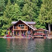 Float Homes on Great Central Lake