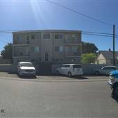 Poplar Street Apartments