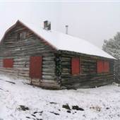 APEX SNOWSHOE CABIN