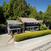 Todsen/Hanuse Residence