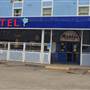 Manie's Grill & Pizza in Oasis Hotel Complex
