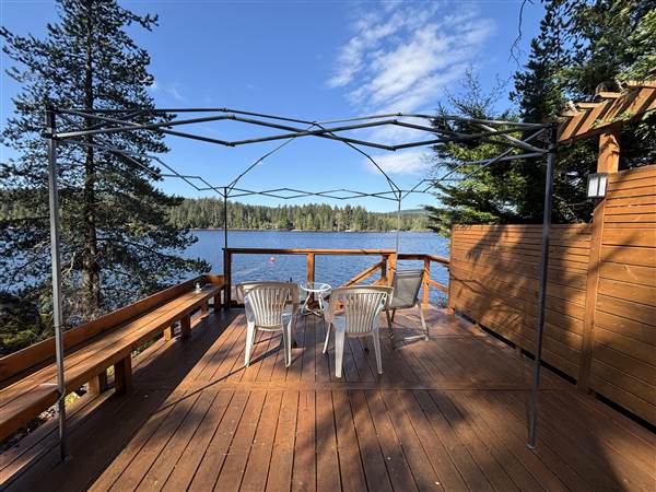 Shawnigan Lake Cabins (4/16/2025 - Credits: LJ Leppard)