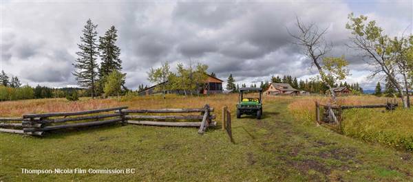 Akashic Ranch 03 Crystals & Curiosities Cabin (9/20/2018 - Credits: Mary Putnam)