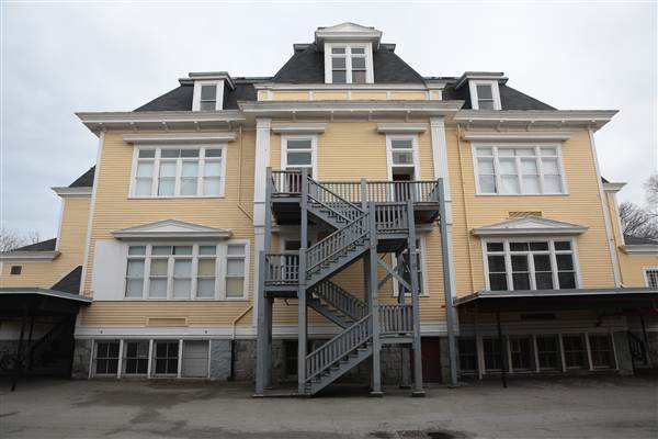 VACANT Admiral Seymour Elementary Schoolhouse
