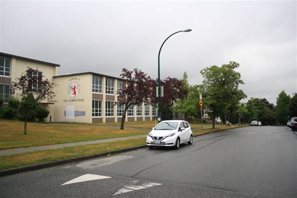 Gladstone Secondary School